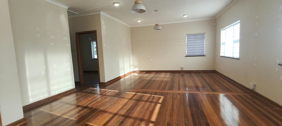 To Let Commercial Property for Rent in Newton Park Eastern Cape